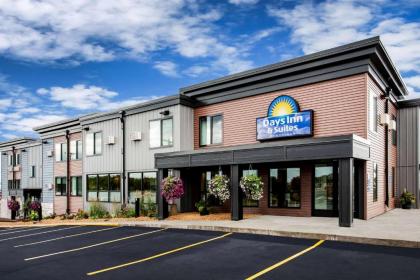 Days Inn  Suites by Wyndham Duluth by the mall Duluth Minnesota